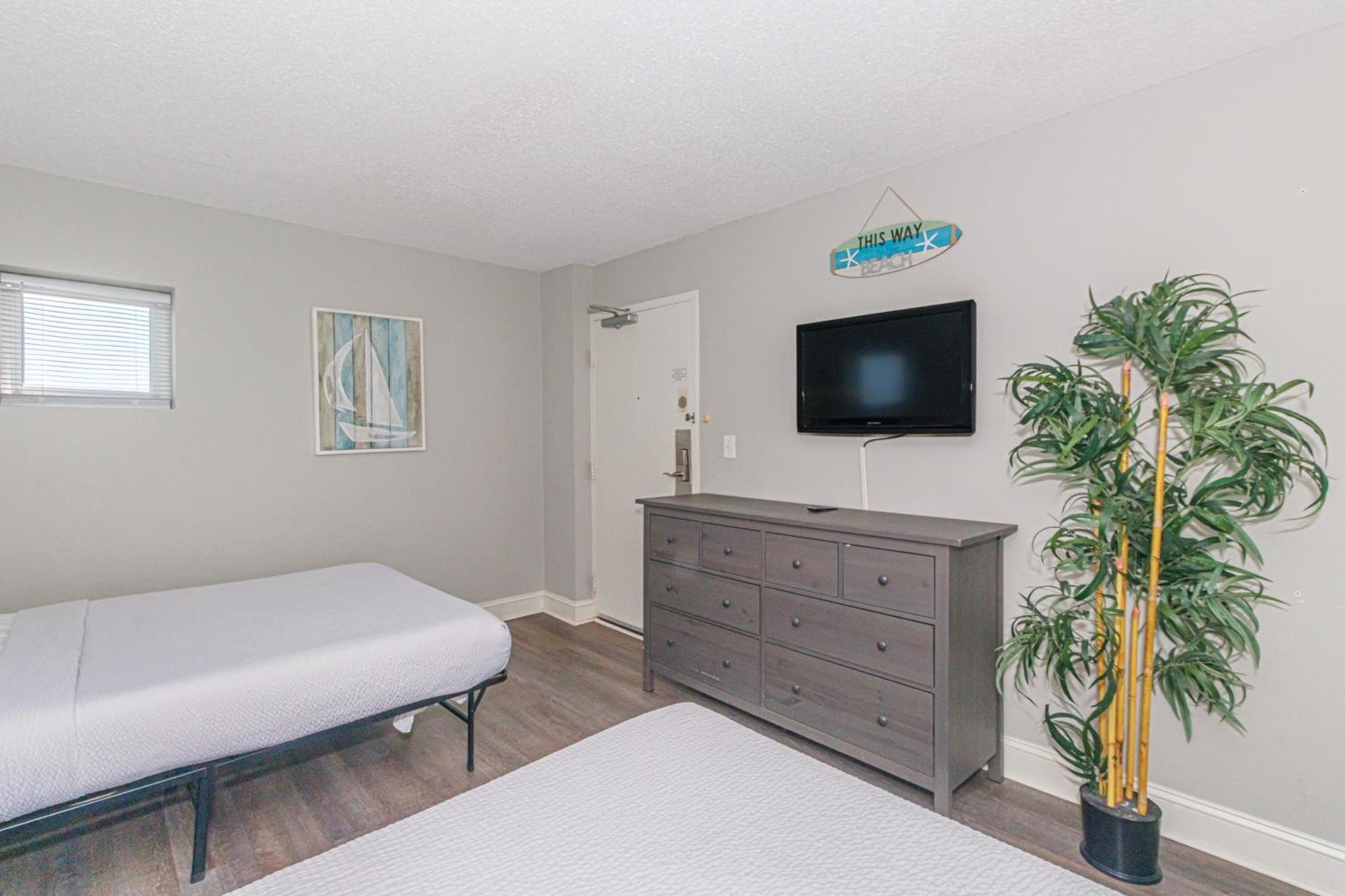 Beautifully Decorated Direct Oceanfront 1 Bedroom 1 Ba Condo Atlantica 1003 Myrtle Beach Bagian luar foto